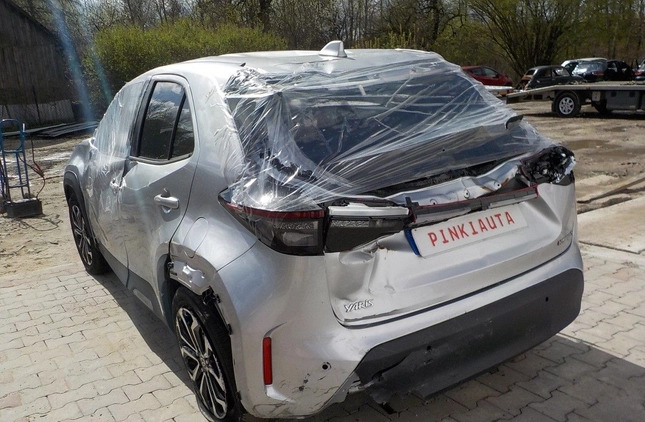 Toyota Yaris Cross cena 39900 przebieg: 28644, rok produkcji 2022 z Kleczew małe 326